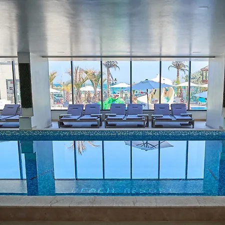 Azurre And Pool Apartment *